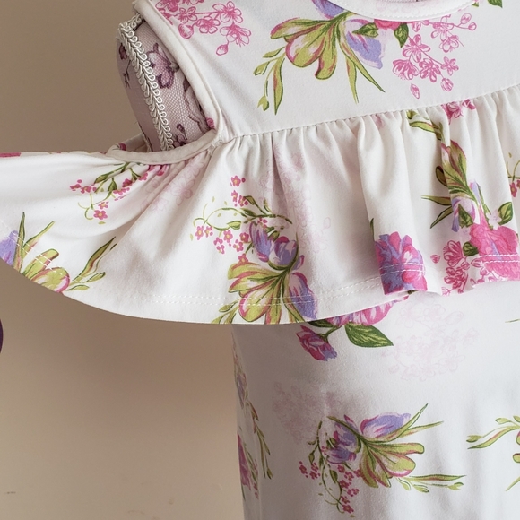 Girl's Sleeveless Top with Ruffle - Picture 3 of 3